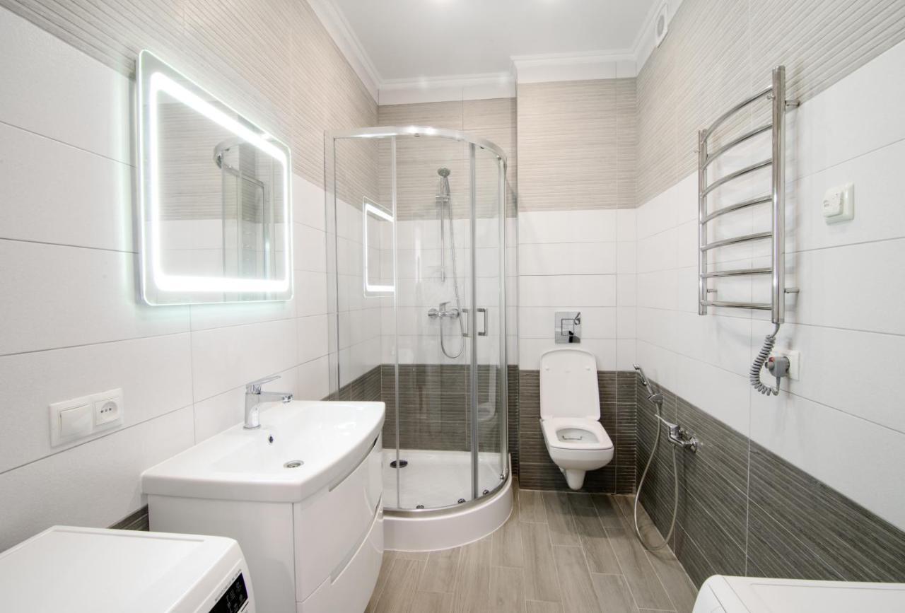 Myaparts R2 Lviv Ngoại thất bức ảnh